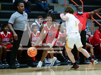 Thumbnail 3 in Central (West Helena) vs Mayflower (AAA 3A Regional first round) photogallery.