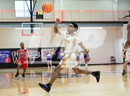 Thumbnail 3 in Central (West Helena) vs Mayflower (AAA 3A Regional first round) photogallery.