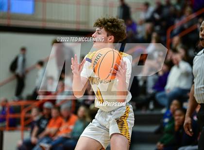 Thumbnail 2 in Central (West Helena) vs Mayflower (AAA 3A Regional first round) photogallery.
