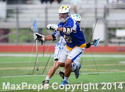 Thumbnail 1 in Brookfield vs. East Catholic (CIAC Class S Semifinal) photogallery.