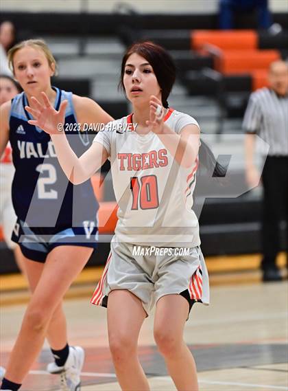 Thumbnail 1 in Valor Christian @ Lakewood photogallery.
