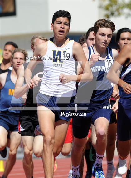 Thumbnail 2 in 50th Asics Laguna Beach Trophy Invitational (800 Meter Run) photogallery.