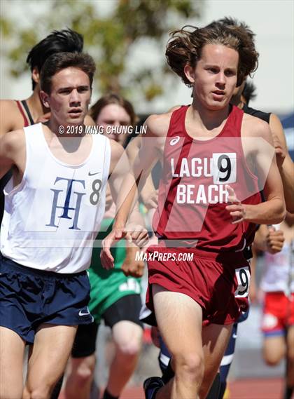 Thumbnail 3 in 50th Asics Laguna Beach Trophy Invitational (800 Meter Run) photogallery.