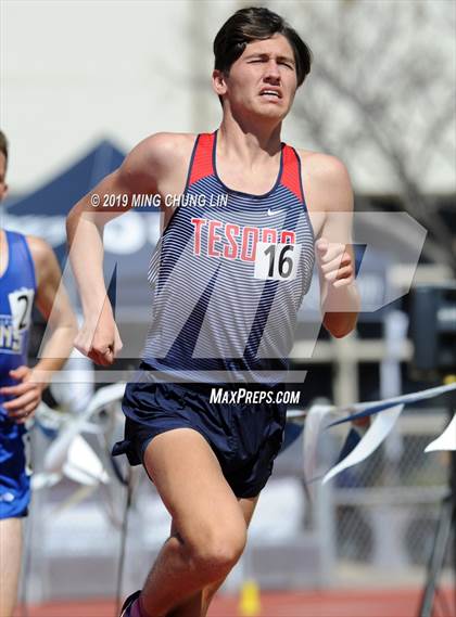 Thumbnail 2 in 50th Asics Laguna Beach Trophy Invitational (800 Meter Run) photogallery.