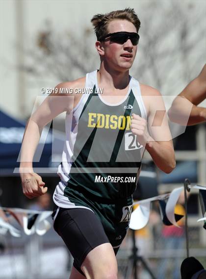 Thumbnail 1 in 50th Asics Laguna Beach Trophy Invitational (800 Meter Run) photogallery.