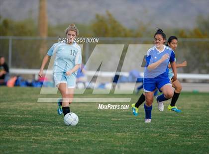 Thumbnail 3 in Estrella Foothills vs. Casa Grande photogallery.