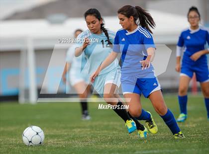 Thumbnail 2 in Estrella Foothills vs. Casa Grande photogallery.
