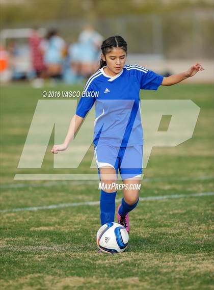 Thumbnail 1 in Estrella Foothills vs. Casa Grande photogallery.