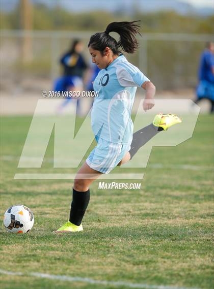 Thumbnail 1 in Estrella Foothills vs. Casa Grande photogallery.