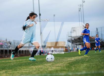 Thumbnail 3 in Estrella Foothills vs. Casa Grande photogallery.