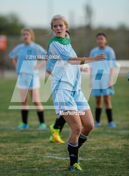 Thumbnail 1 in Estrella Foothills vs. Casa Grande photogallery.