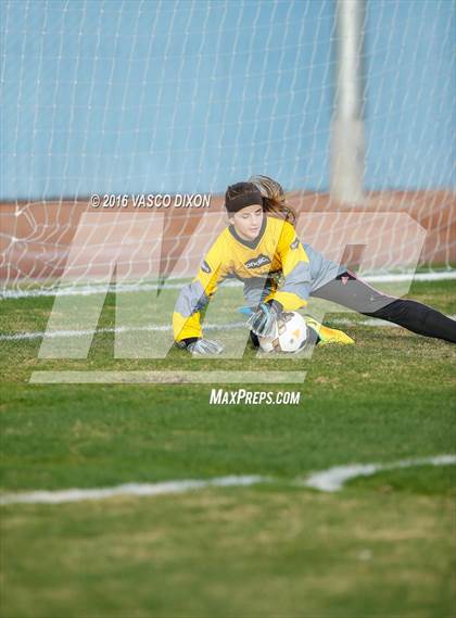 Thumbnail 1 in Estrella Foothills vs. Casa Grande photogallery.