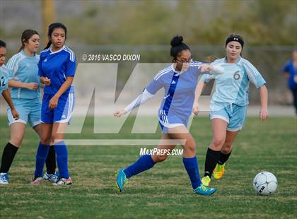 Thumbnail 3 in Estrella Foothills vs. Casa Grande photogallery.