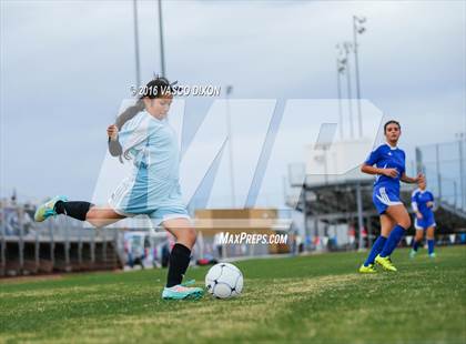 Thumbnail 1 in Estrella Foothills vs. Casa Grande photogallery.