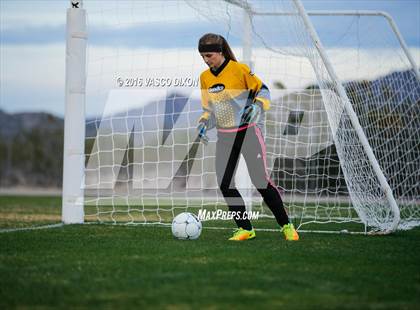 Thumbnail 2 in Estrella Foothills vs. Casa Grande photogallery.