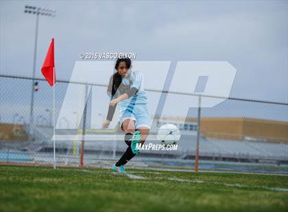 Thumbnail 3 in Estrella Foothills vs. Casa Grande photogallery.