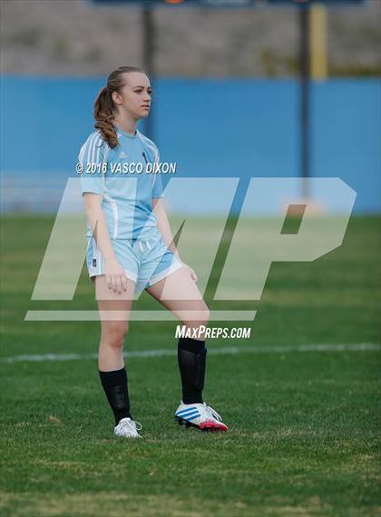 Thumbnail 3 in Estrella Foothills vs. Casa Grande photogallery.