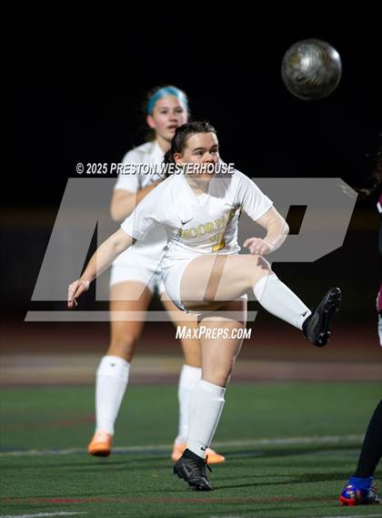 Thumbnail 1 in Moorpark @ Simi Valley photogallery.