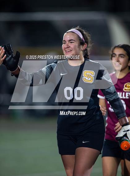 Thumbnail 1 in Moorpark @ Simi Valley photogallery.
