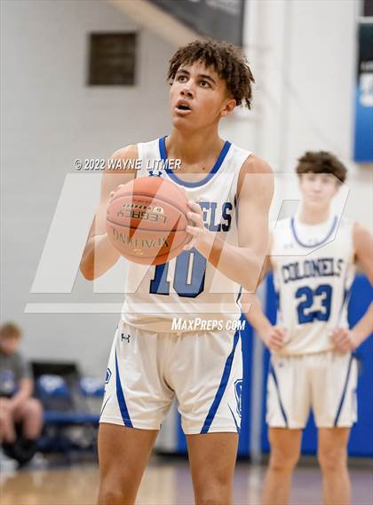Thumbnail 1 in Walton-Verona @ Covington Catholic photogallery.