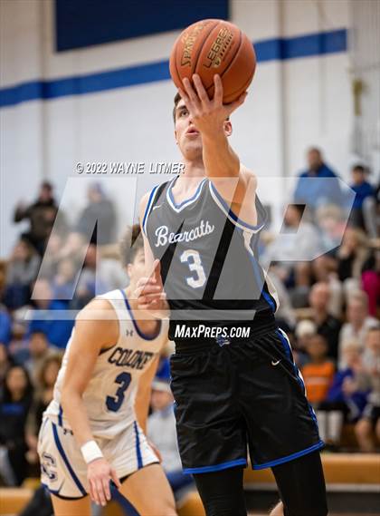 Thumbnail 1 in Walton-Verona @ Covington Catholic photogallery.