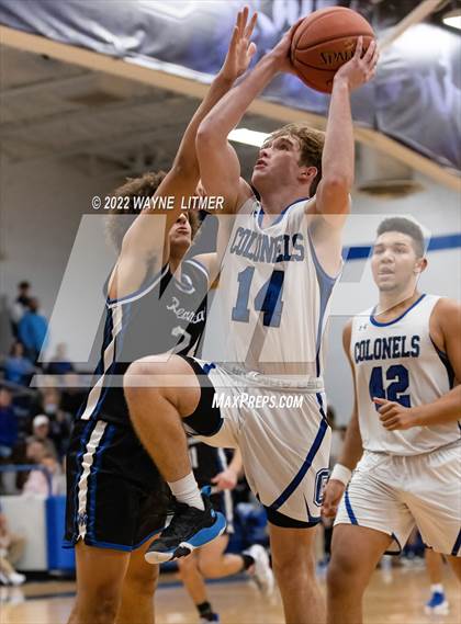 Thumbnail 3 in Walton-Verona @ Covington Catholic photogallery.