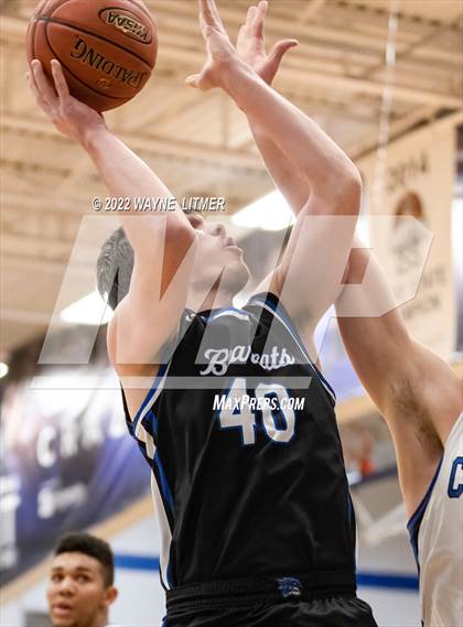 Thumbnail 2 in Walton-Verona @ Covington Catholic photogallery.