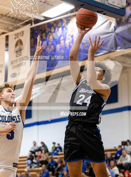 Thumbnail 3 in Walton-Verona @ Covington Catholic photogallery.