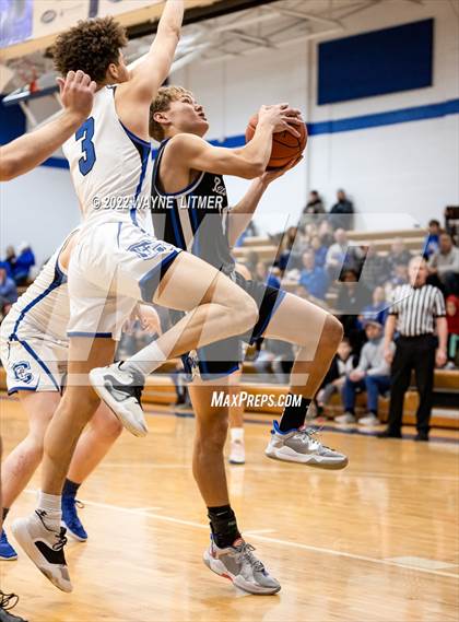 Thumbnail 2 in Walton-Verona @ Covington Catholic photogallery.