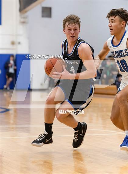 Thumbnail 3 in Walton-Verona @ Covington Catholic photogallery.