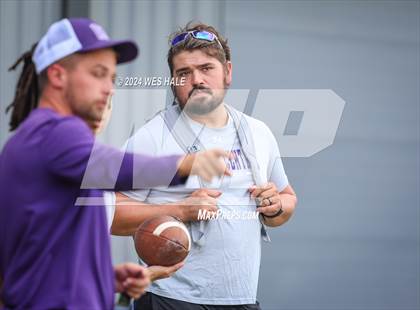 Thumbnail 3 in Collierville vs Desoto Central  (U of Memphis 7v7) photogallery.