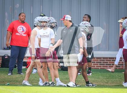 Thumbnail 1 in Collierville vs Desoto Central  (U of Memphis 7v7) photogallery.