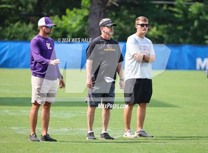 Thumbnail 1 in Collierville vs Desoto Central  (U of Memphis 7v7) photogallery.