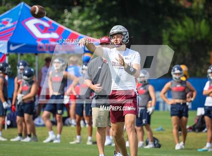 Thumbnail 3 in Collierville vs Desoto Central  (U of Memphis 7v7) photogallery.