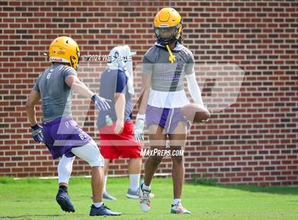 Thumbnail 1 in Collierville vs Desoto Central  (U of Memphis 7v7) photogallery.