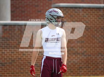Thumbnail 2 in Collierville vs Desoto Central  (U of Memphis 7v7) photogallery.