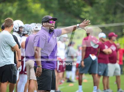 Thumbnail 1 in Collierville vs Desoto Central  (U of Memphis 7v7) photogallery.