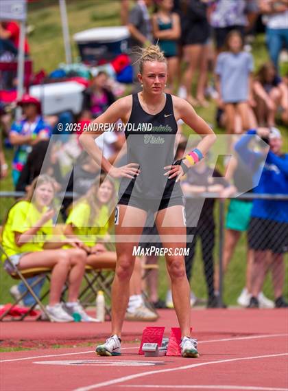 Thumbnail 1 in CHSAA State Championships (400m Finals) photogallery.