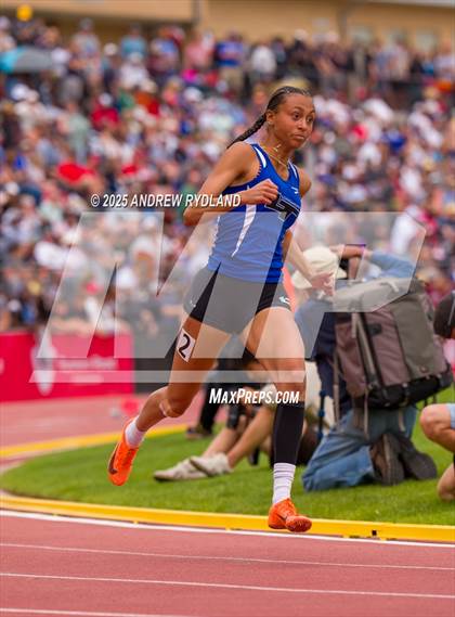 Thumbnail 1 in CHSAA State Championships (400m Finals) photogallery.