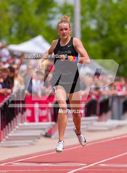 Thumbnail 1 in CHSAA State Championships (400m Finals) photogallery.
