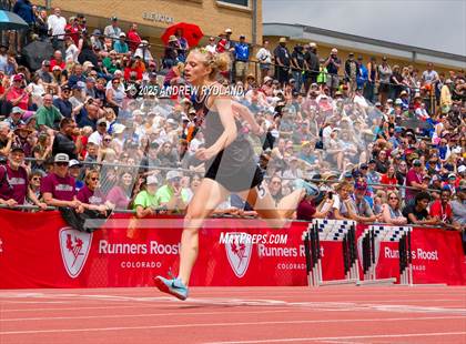 Thumbnail 1 in CHSAA State Championships (400m Finals) photogallery.