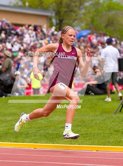 Thumbnail 3 in CHSAA State Championships (400m Finals) photogallery.