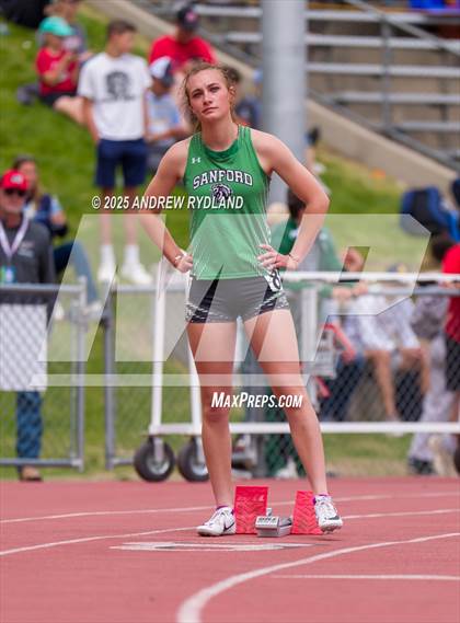 Thumbnail 1 in CHSAA State Championships (400m Finals) photogallery.