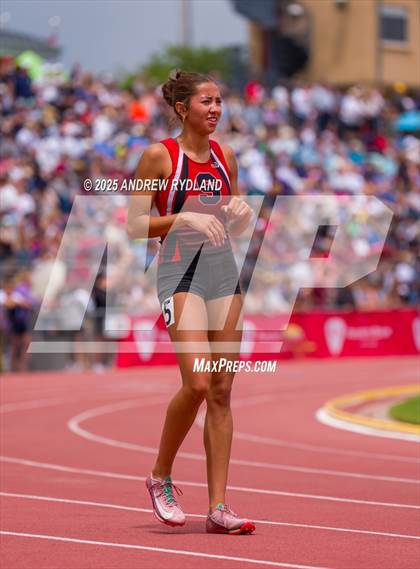 Thumbnail 1 in CHSAA State Championships (400m Finals) photogallery.