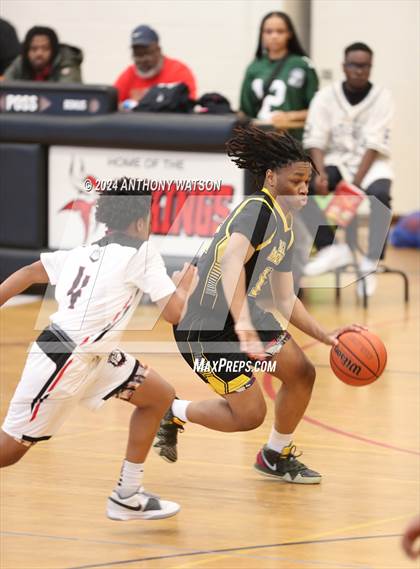 Thumbnail 2 in Parkway Center City vs Hill Freedman World Academy photogallery.