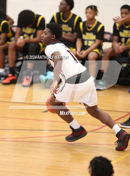 Thumbnail 3 in Parkway Center City vs Hill Freedman World Academy photogallery.