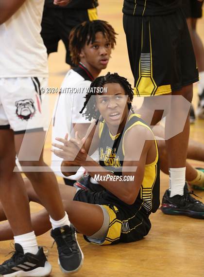 Thumbnail 1 in Parkway Center City vs Hill Freedman World Academy photogallery.