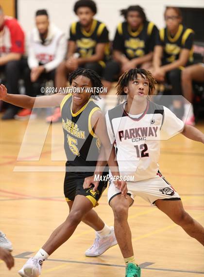 Thumbnail 3 in Parkway Center City vs Hill Freedman World Academy photogallery.