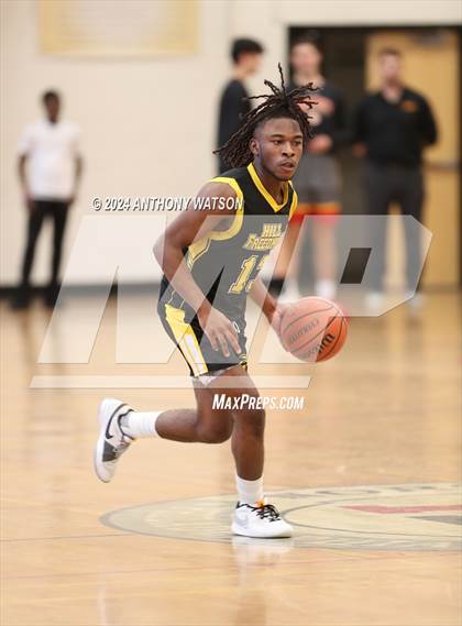Thumbnail 2 in Parkway Center City vs Hill Freedman World Academy photogallery.