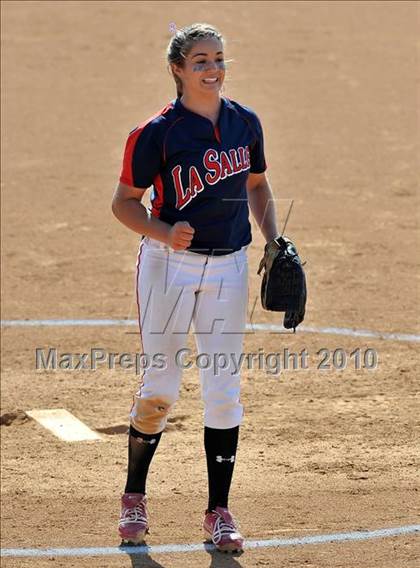 Thumbnail 1 in La Salle vs. Marymount (CIF SS D6 Final) photogallery.